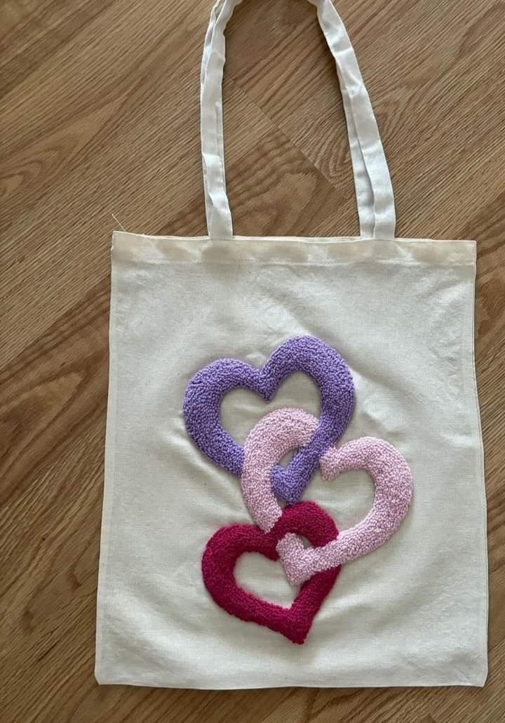 Vue 4 de Tote bag Punch needle